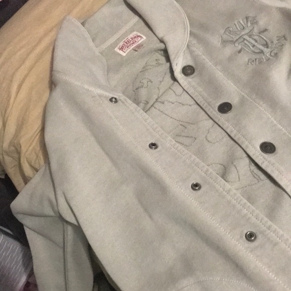 Sweater - Picture 2 of 3